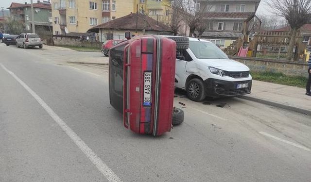 Direksiyonda kan şekeri düşünce aracıyla takla attı...