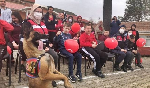 Zonguldak İl Jandarma Komutanlığı'ndan özel çocuklara özel etkinlik...