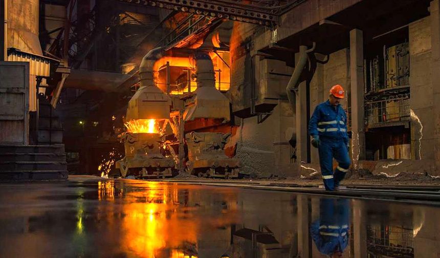 KARDEMİR’E ALINMAMASI TARTIŞILDI
Zonguldak'tan 6 Haziran 1995 tarihinde ayrılarak Türkiye'nin 78. ili olan Karabük'ten, TTK'ya işçi alımında mutlaka kontenjan ayrılırken KARDEMİR'e işçi alımında Zonguldak'tan işçi alınmaması uzun süre tartışma konusu olmuştu.