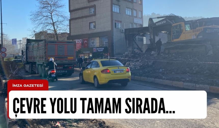 Zonguldak’ta çevre yolundaki yıkım çalışmaları tamamlandı.
