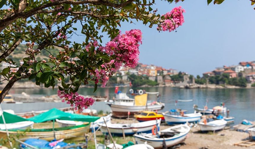 21 derece güneşli hava Bartınlıları bekliyor.