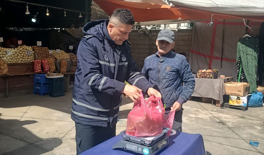 Kozlu Belediyesi vatandaşlar için güvenli ve adil alışveriş ortamı sağlıyor...