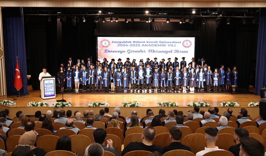 Cumhuriyetin İlk Üniversitesi BEUN’da Gurur Dolu Mezuniyet Coşkusu...
