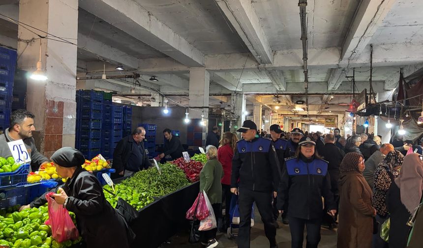 Soğuksu pazarında zabıta denetimi… Kuralsızlığa geçit yok!