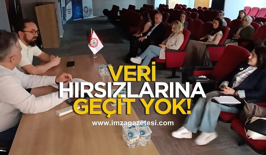 Veri Hırsızlarına Geçit Yok! Zonguldak’ta Eczacılara Dijital Kalkan Eğitimi...