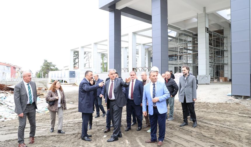 VALİ HACIBEKTAŞOĞLU, ALAPLI DEVLET HASTANESİ İNŞAATINDA İNCELEMELERDE BULUNDU