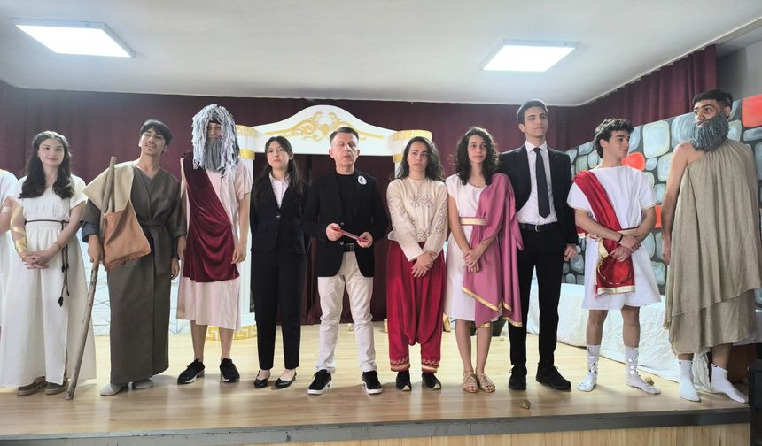 Zonguldak Fen Lisesi Filozof Dolu!..