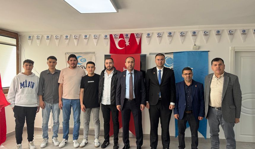 SAADET PARTİSİ DEVREK’TE GÜÇ GÖSTERİSİ YAPTI: KAHVALTI BULUŞMASI YENİ DÖNEMİN MESAJLARINI VERDİ