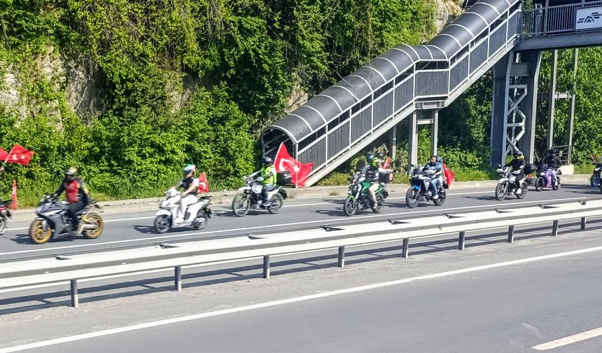 KOZLU’DA 19 MAYIS COŞKUSU MOTOSİKLET KONVOYU İLE ZİRVEYE TAŞINDI