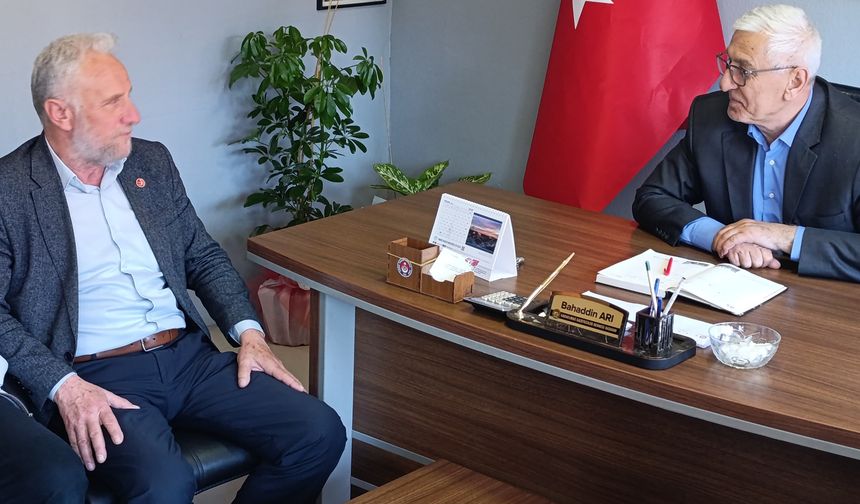 BAŞKAN SARI, “ZONGULDAK BELEDİYESİ’NDE KADRO ŞİŞKİNLİĞİ VAR, GARİBANLAR DEĞİL PARTİLİLER İŞE ALINIYOR"