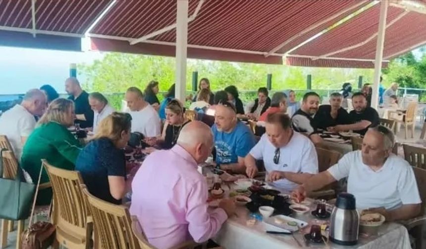 Kozlu'da sanat ve dayanışma buluşması...