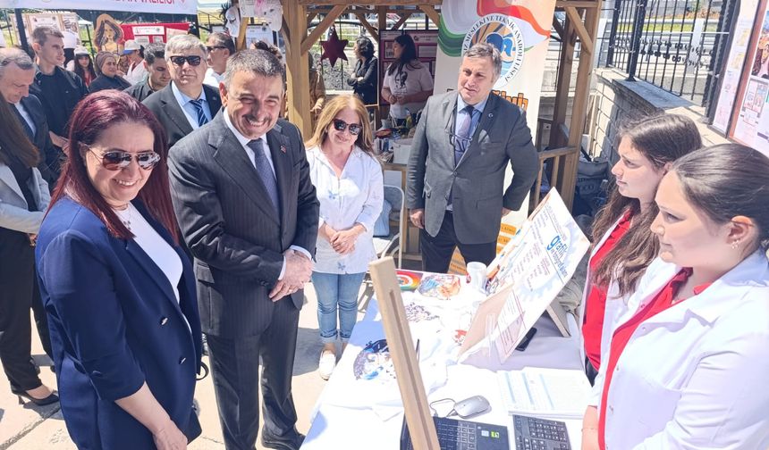 Zonguldak’ta Mesleki ve Teknik Eğitim Tanıtım Fuarı açıldı...