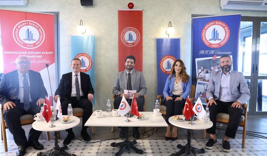 BEUN’da “Finansal Okuryazarlık” Konulu Bilim Söyleşisi Gerçekleşti...