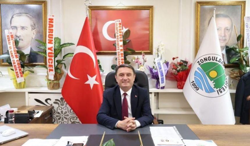 Babalar geleceğimizi inşa eden kahramanlardır...