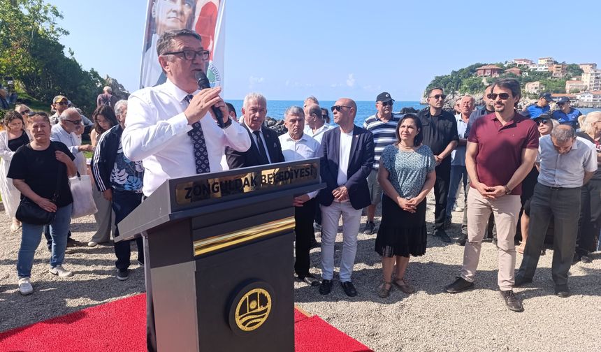 Orta Kapuz ve Tersane Plajı yenilenen yüzüyle halkla buluştu!