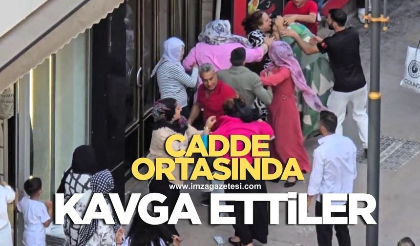 Kadınlar arasında cadde ortasında çıkan kavga cep telefonu kamerasına yansıdı