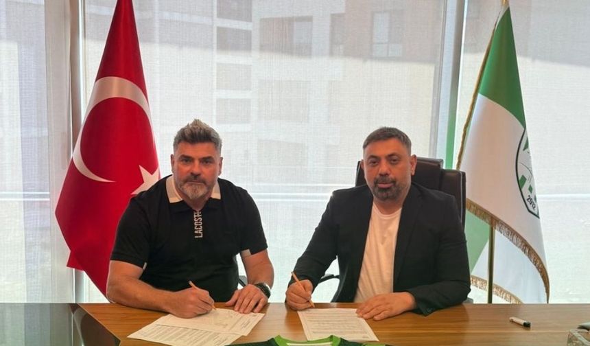 Ulaş Ulusan imzayı attı