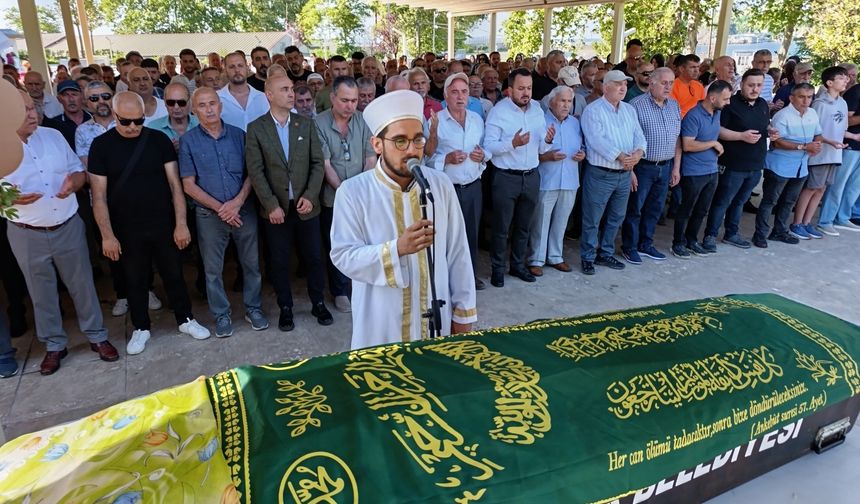 NERİMAN YURDUMAKAN SON YOLCULUĞUNA UĞURLANDI