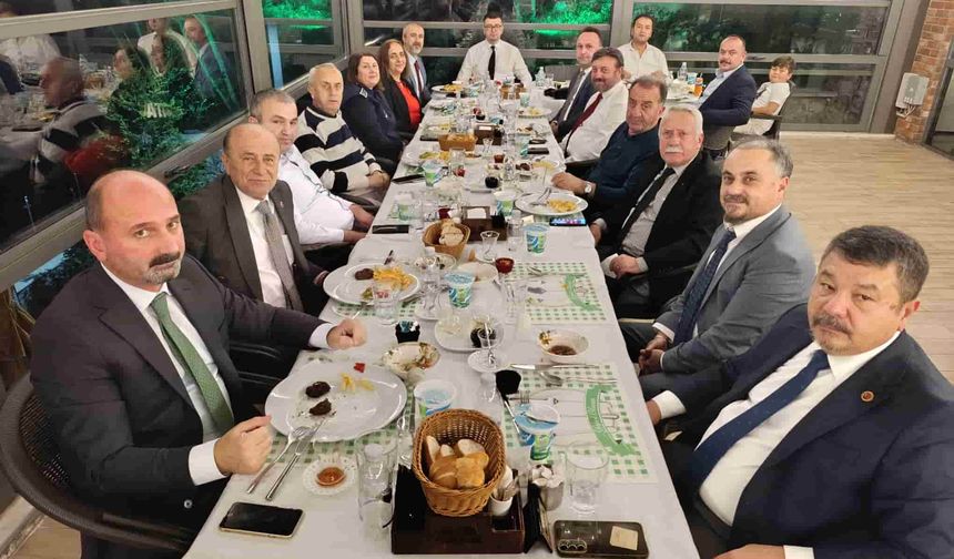 4.5 milyar TL'lik Yemek!