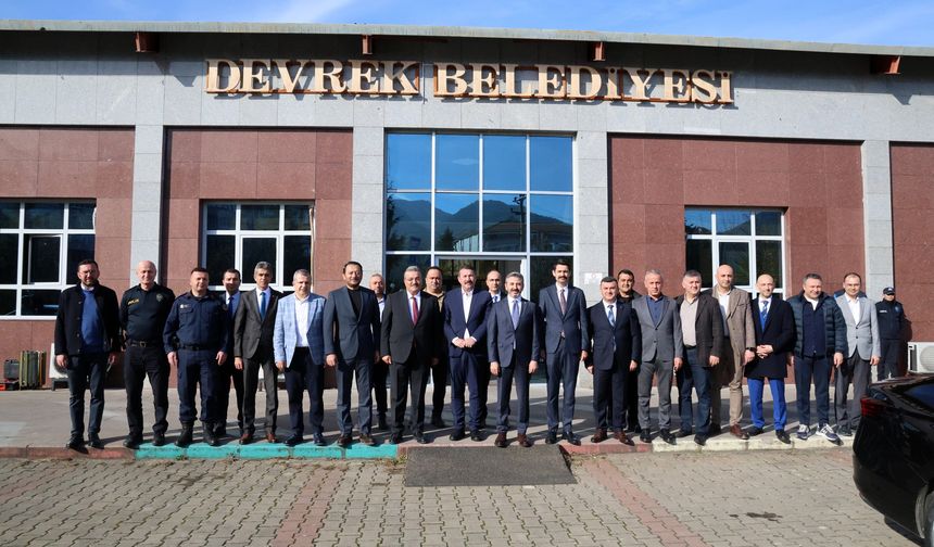 Başkan Ulupınar ve Bakan Yardımcıları Amele Birliği’ni Ziyaret Etti...