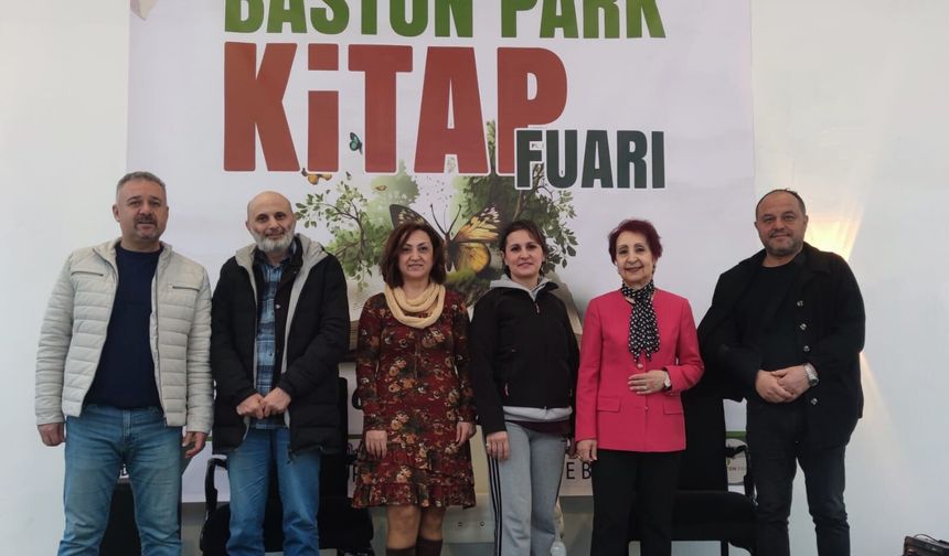 DEVREK KİTAP FUARI KARABÜKLÜ YAZARLARI AĞIRLADI