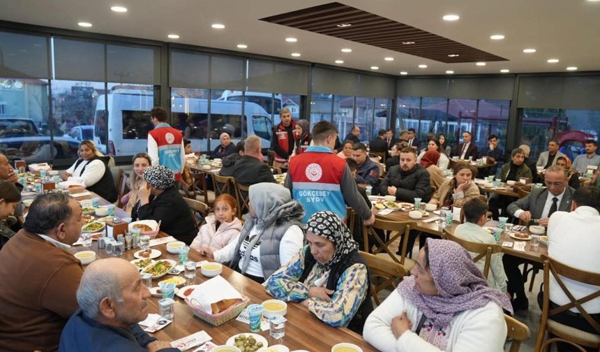 Roman Vatandaşlarla Kaymakam Iftarda Buluştu