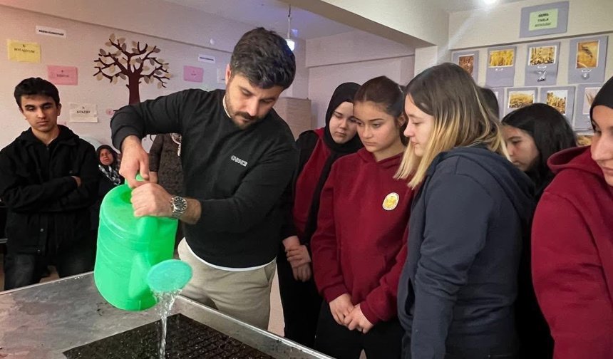 Lisede Geleceğin Tarımcılarıyla Uygulamalı Eğitim!
