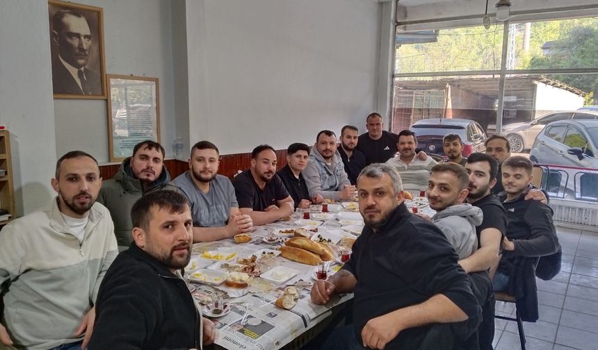 Üzülmez’de Madencilerin Kahvaltısı