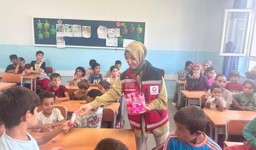Alaplı’daki Tarım İşçilerine Broşür, Çocuklarına Etkinlik!