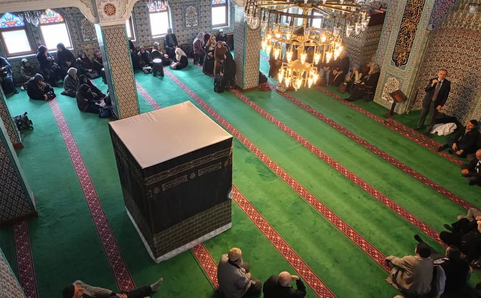 Zonguldak’ta Hacı Adaylarına Kabe Maketiyle Uygulamalı Eğitim...