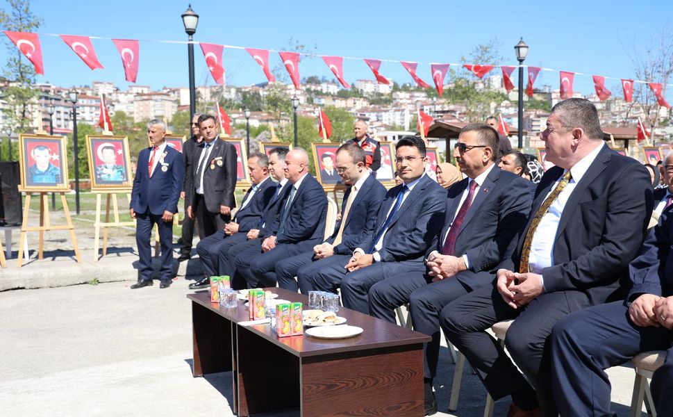 VALİ HACIBEKTAŞOĞLU, ŞEHİT YAKINLARI VE GAZİLERLE BİR ARAYA GELDİ