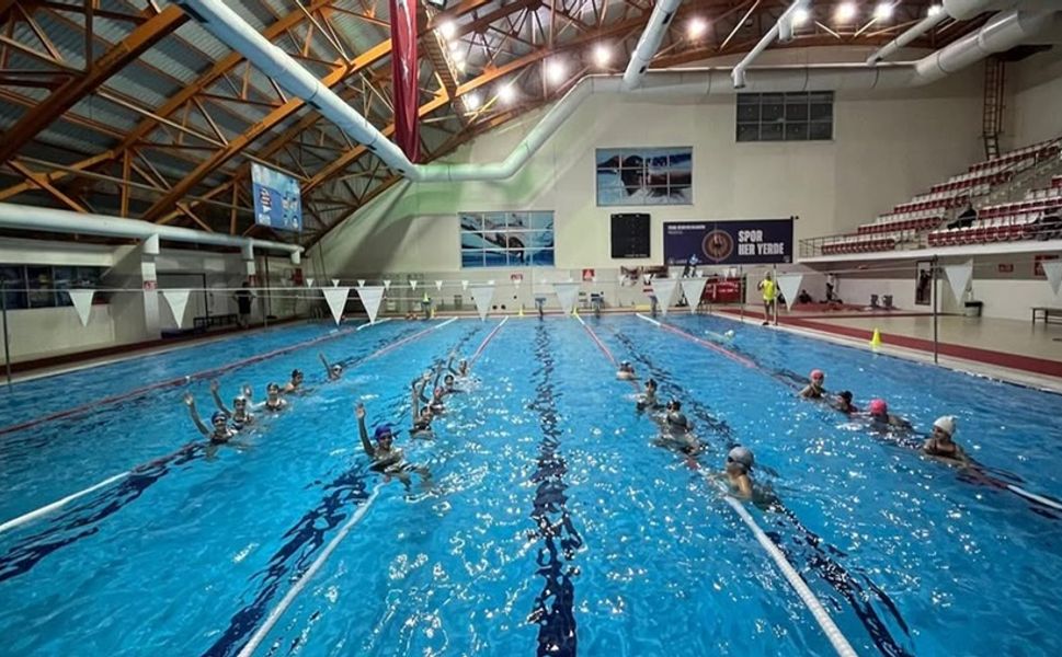 Zonguldak’ta Atatürk’ü Anma Yüzme Yarışları Başlıyor...