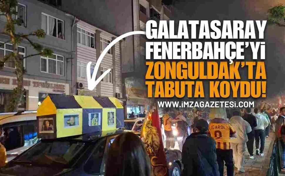 Galatasaray Taraftarı Fenerbahçe'yi Tabuta Koydu