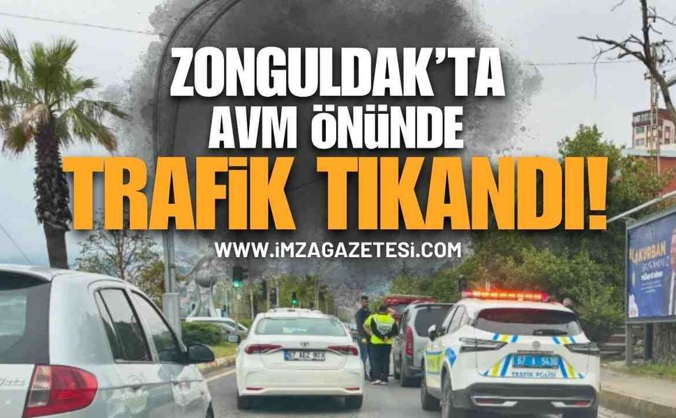 Zonguldak'ta AVM Önünde Kaza: Trafik Tıkandı