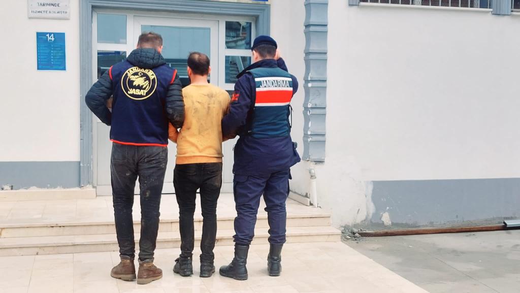 Zonguldak İl Jandarma Komutanlığı'nın düzenlediği operasyonla 176 kişi yakalandı! (1)