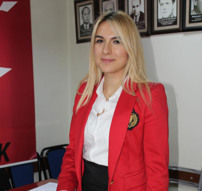 Merve Kır Chp