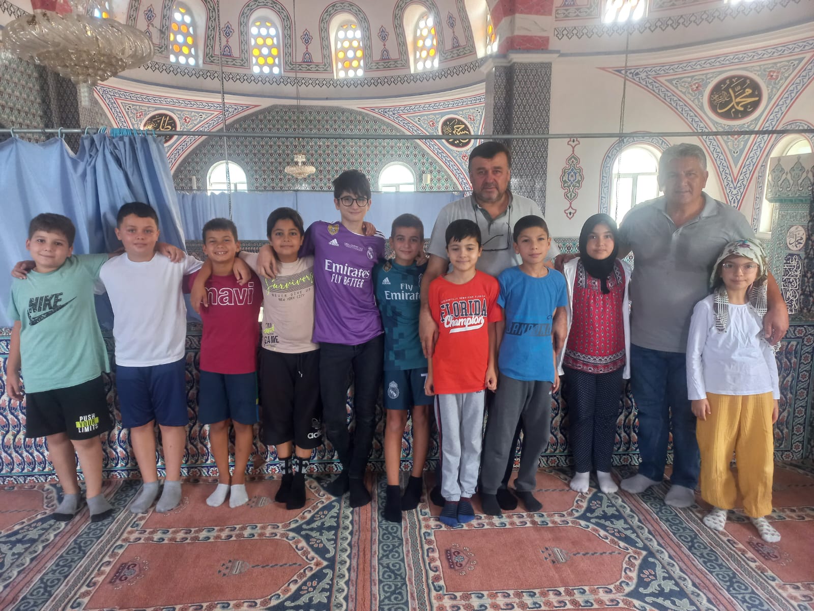 Merkez Muhtarı Muhammet Yarbaşı'ndan Öğrencilere Destek.. (2)