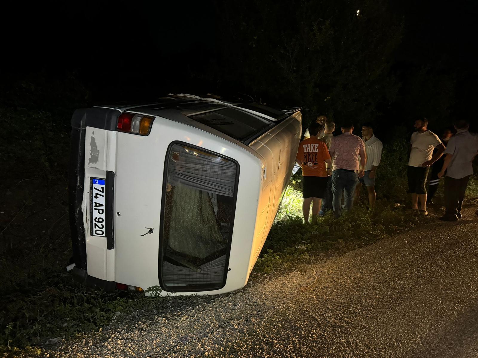 Mıcır Kabusu! Minibüs Takla Attı! (2)