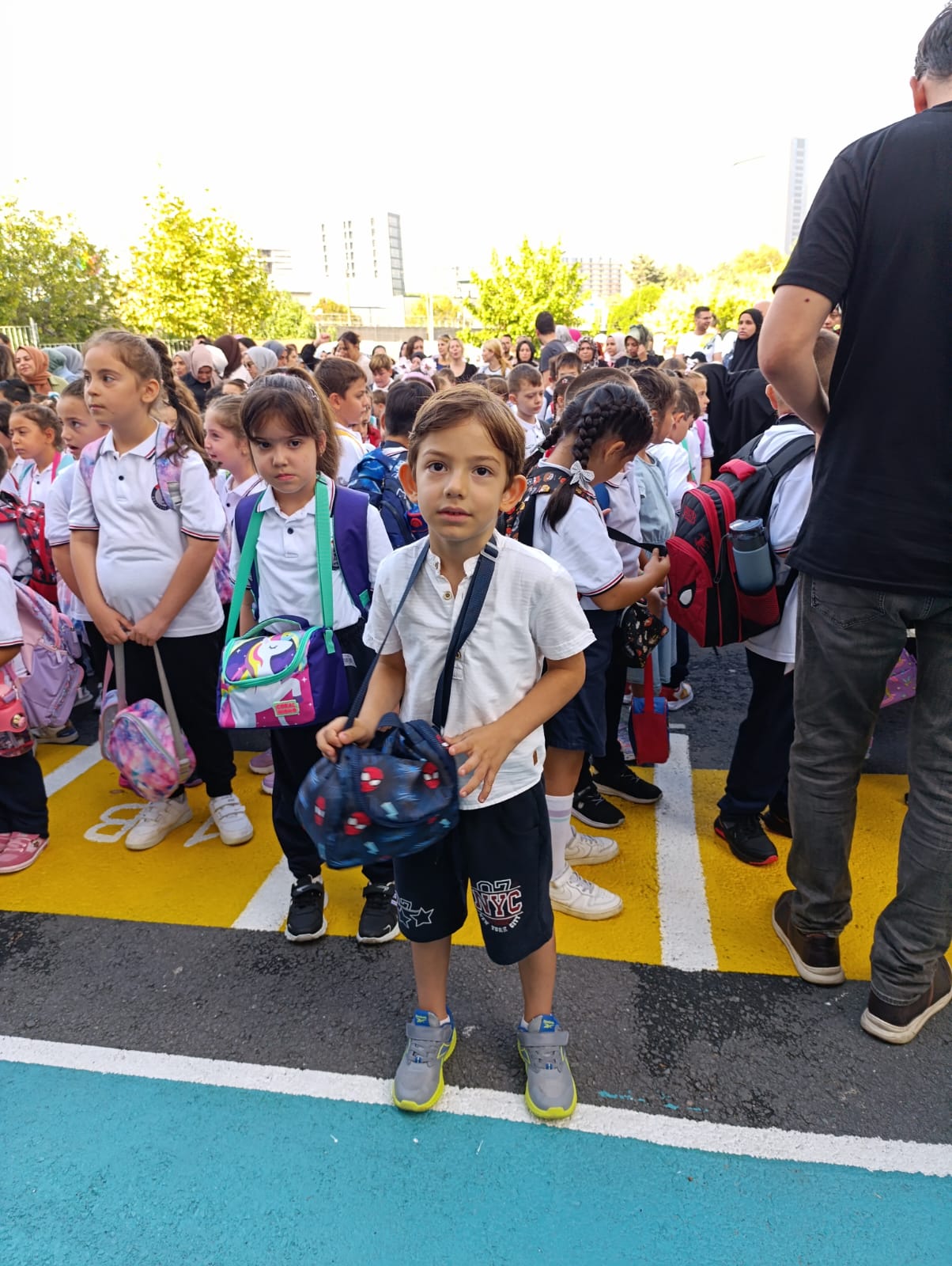 Zonguldak’ta Eğitim Öğretim Yılı Başladı... Kocatepe İlkokulu'nda Miniklerin İlk Gün Heyecanı...zonguldak Haberleri (1)