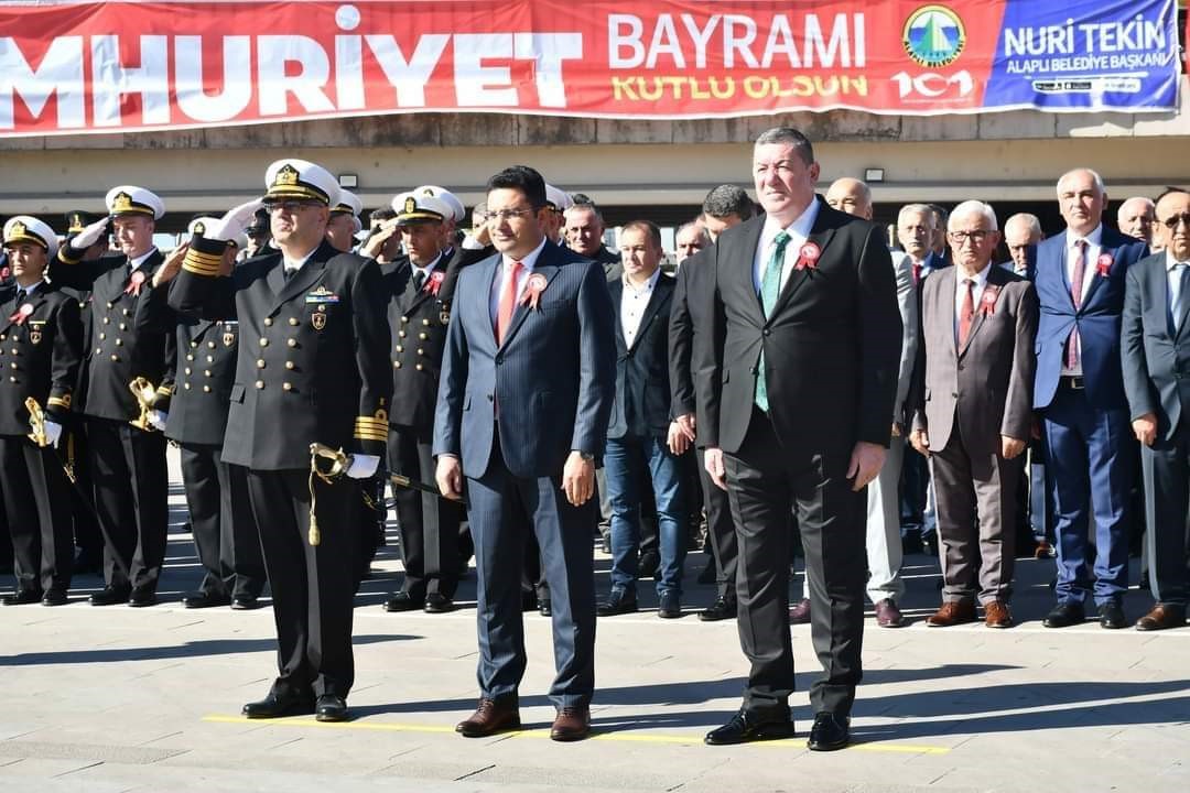 Alaplı’da 101. Yıl Coşkusu... Cumhuriyet Bayramı Fener Alayı Ile Taçlanacak!Zonguldak Haberleri̇ (1)