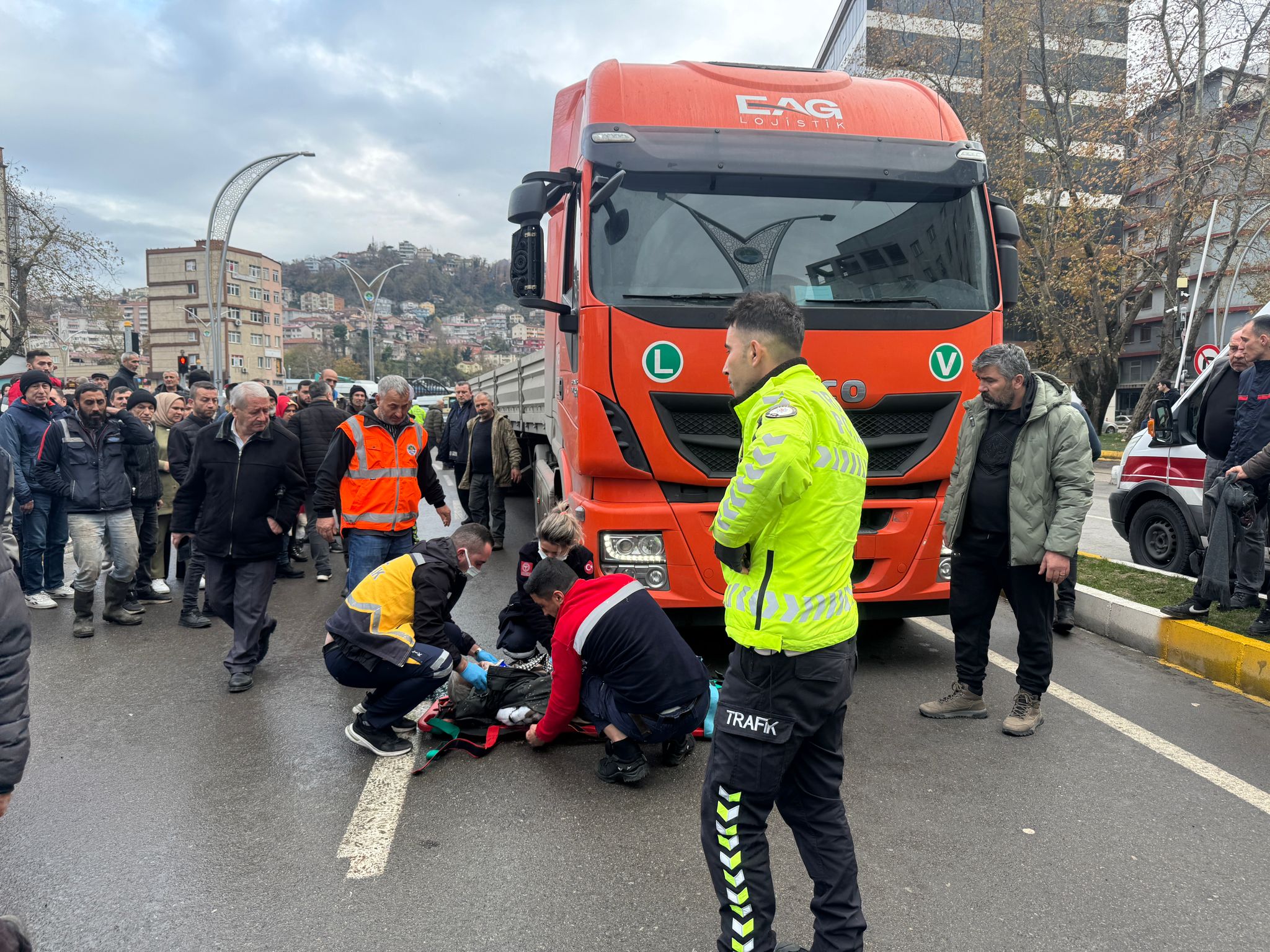 Tırın Altında Kalan Vatandaşın Kimliği Belli Oldu! Zonguldak Haber (1)