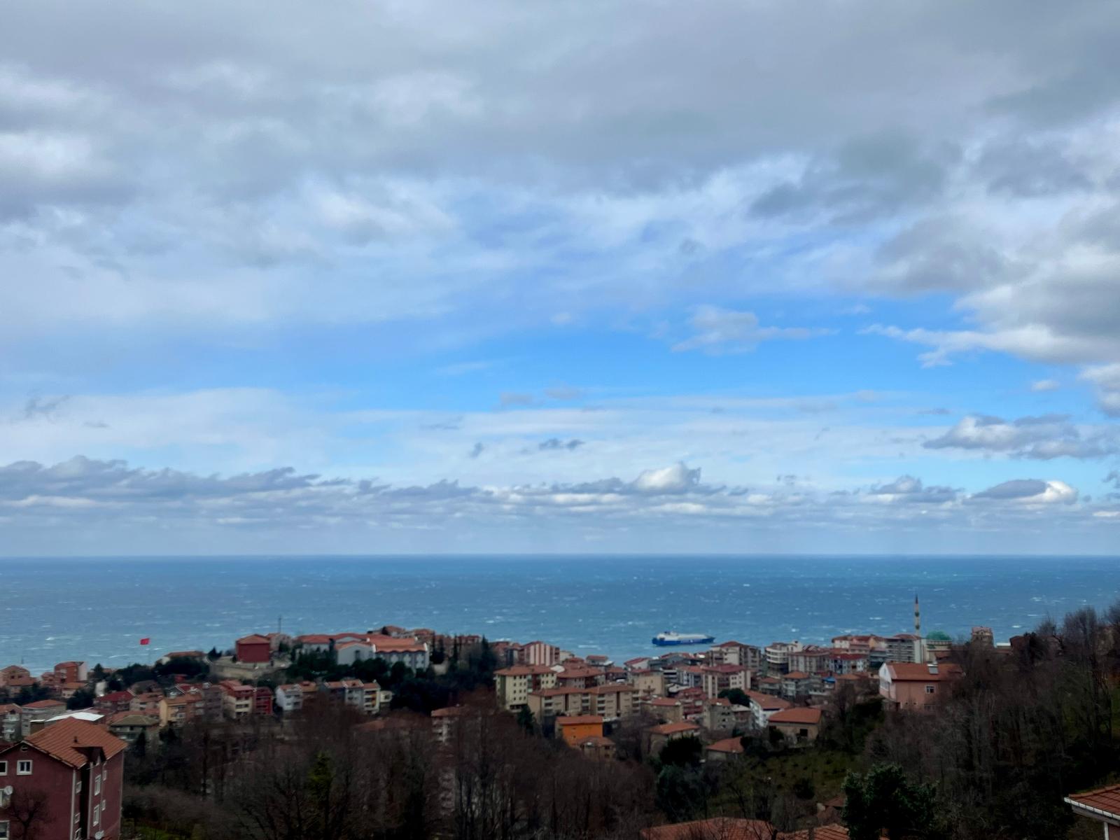 O gemi merak uyandırdı! Zonguldak Limanı’na giremiyor mu? | İmza