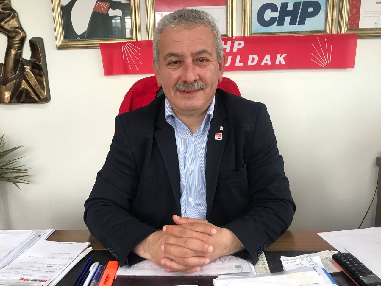 Osman Zaimoğlu  (CHP Merkez İlçe Başkanı)