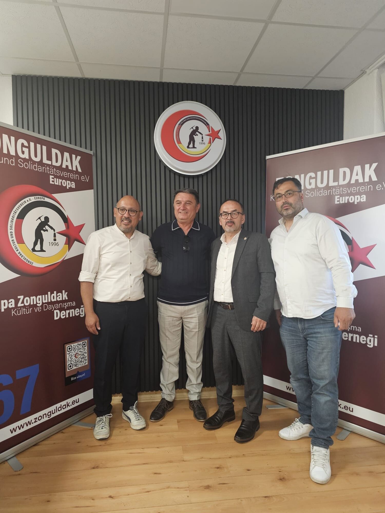 509421019 1136420651863037 1264435711182687504 N