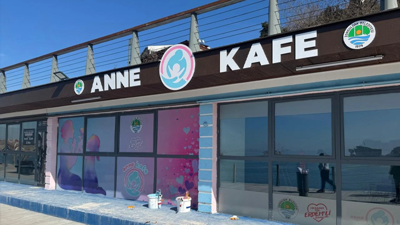 Annecafeee