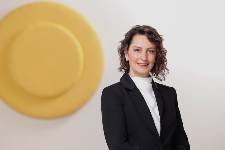Ebru Tascioglu 095707506