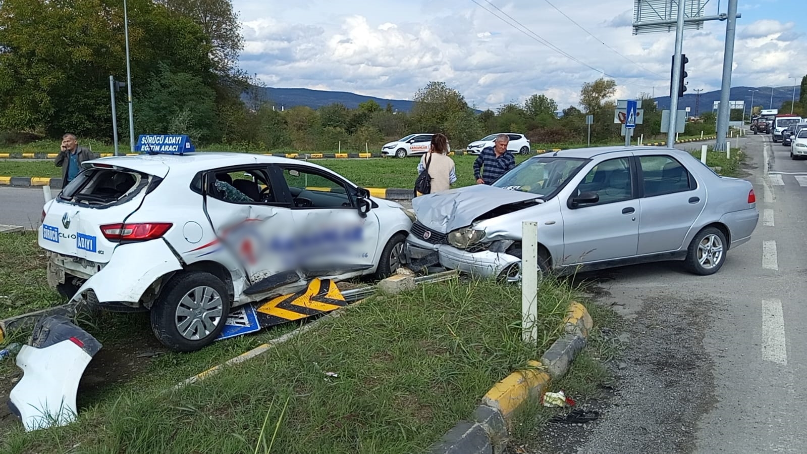 Çaycuma'da Can Yakan Kaza! Yaralılar Var!
