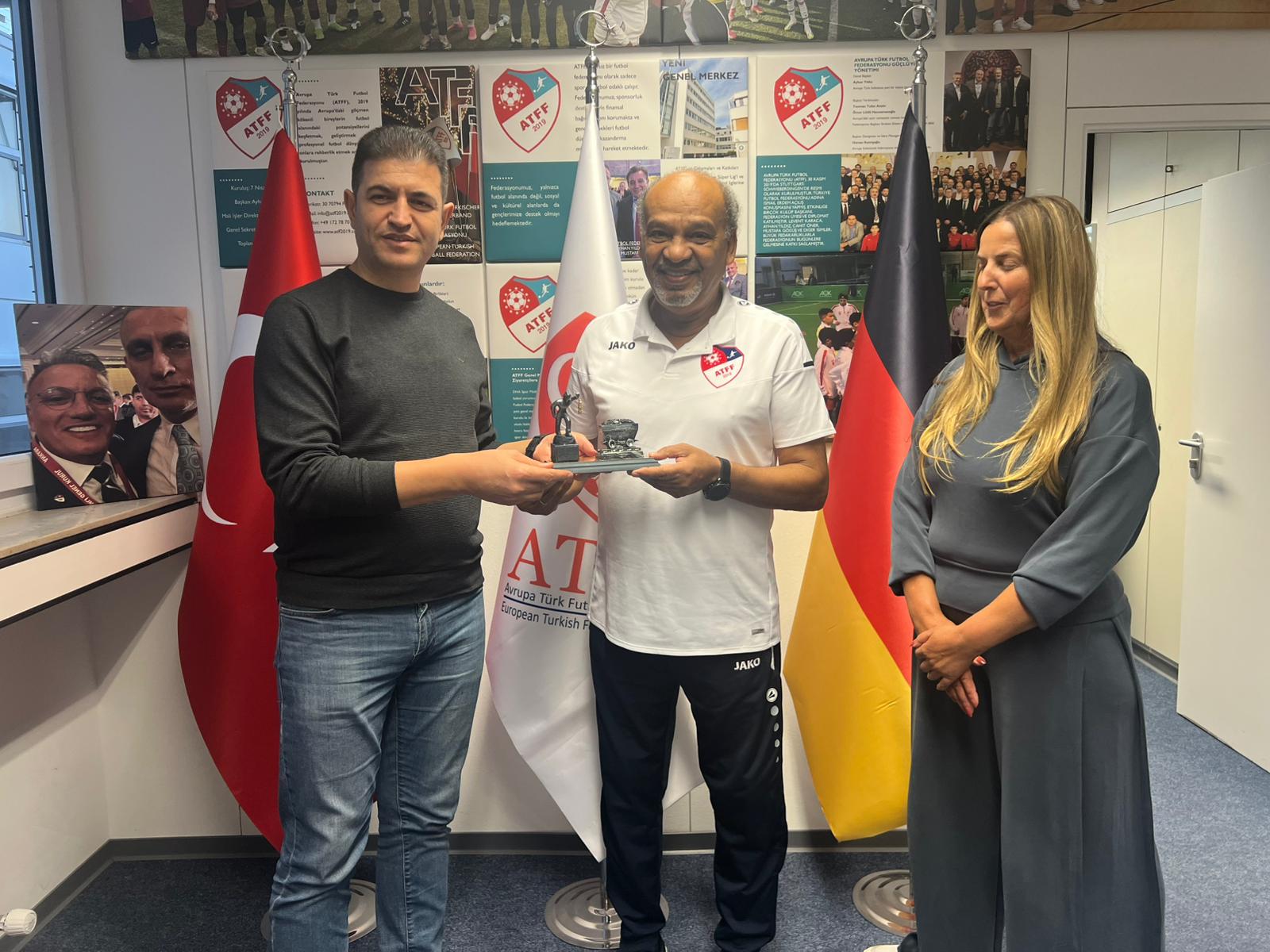 Ccddae73 B049 4709 86F4 9Ff67F44Eb9A