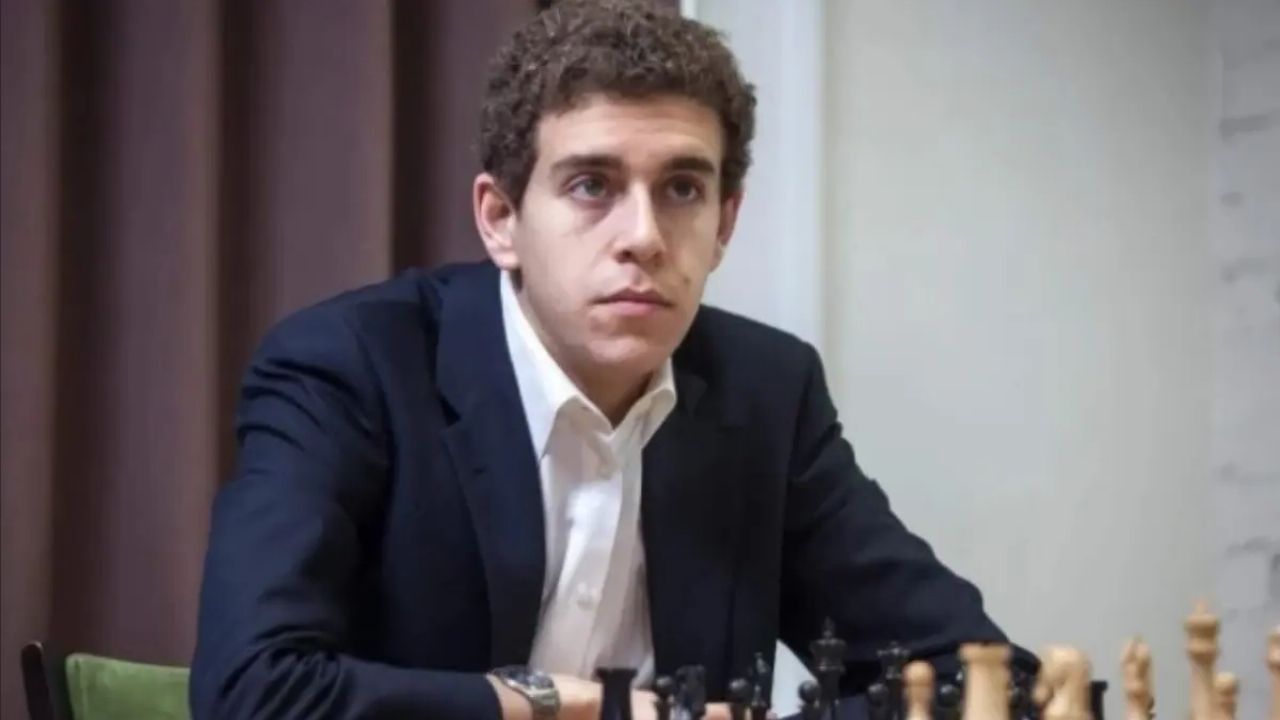 Daniel Naroditsky