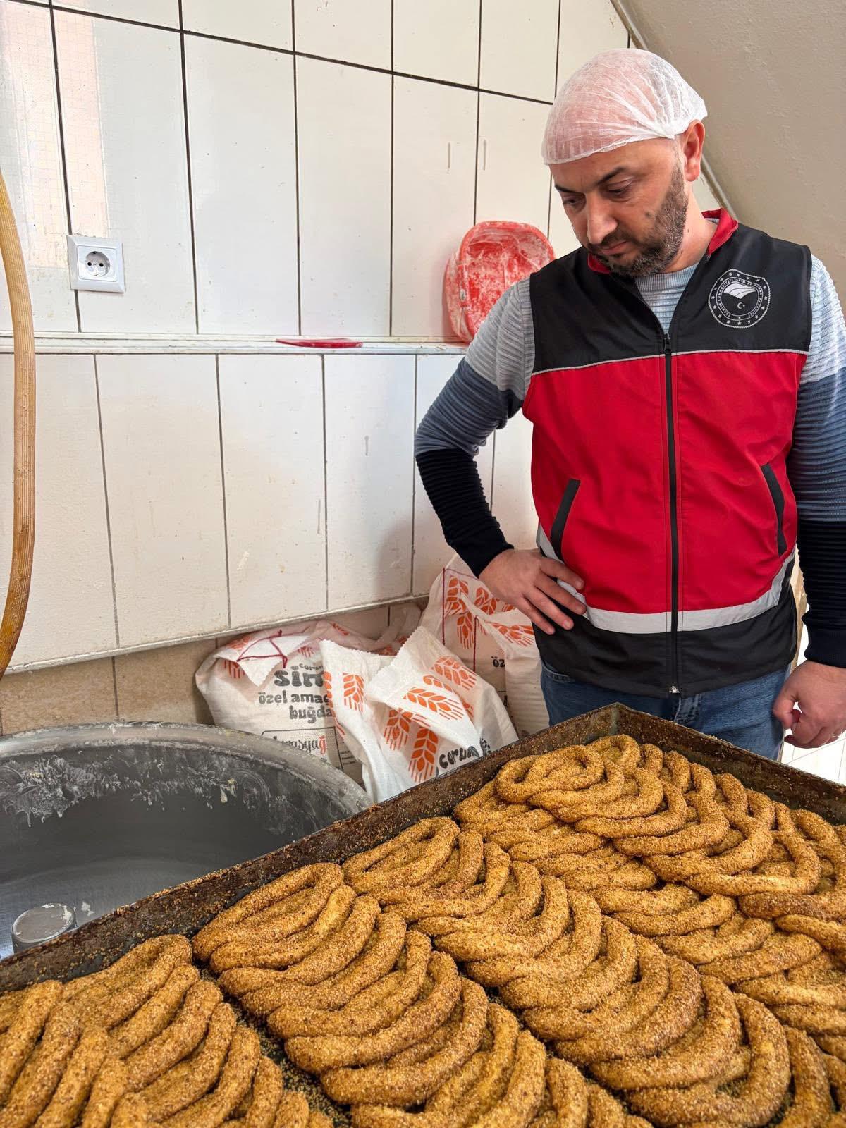 Whatsapp Image 2025 10 16 At 23.48.29 (1)